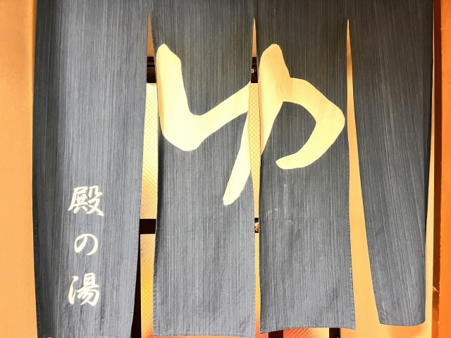 デジタルサイネージ広告の費用相場と料金帯の目安